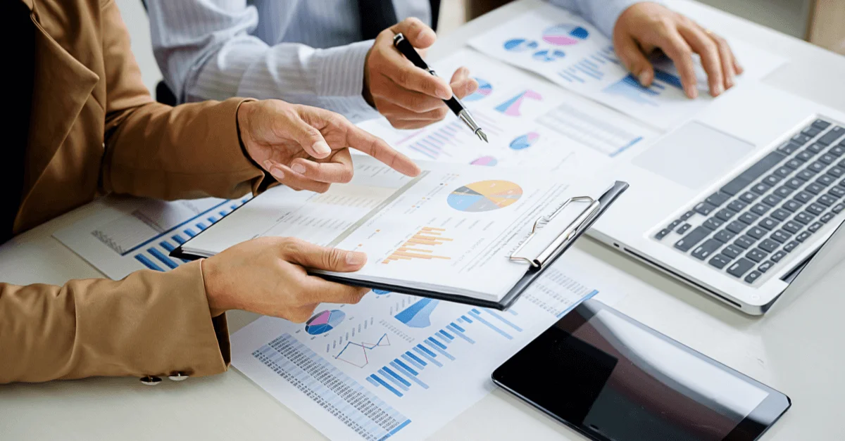 Econômico-Financeiro